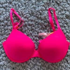 Hot Pink Victoria’s Secret PINK push-up bra